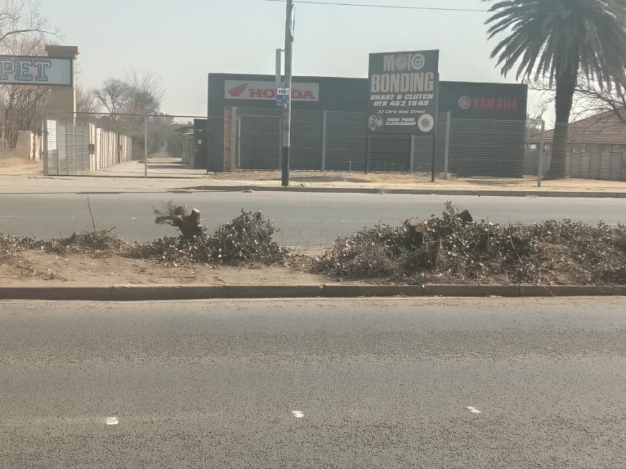 Commercial Property for Sale in Elandsheuwel North West